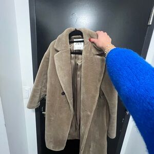 Zara Women's Cozy Tan Teddy Jacket